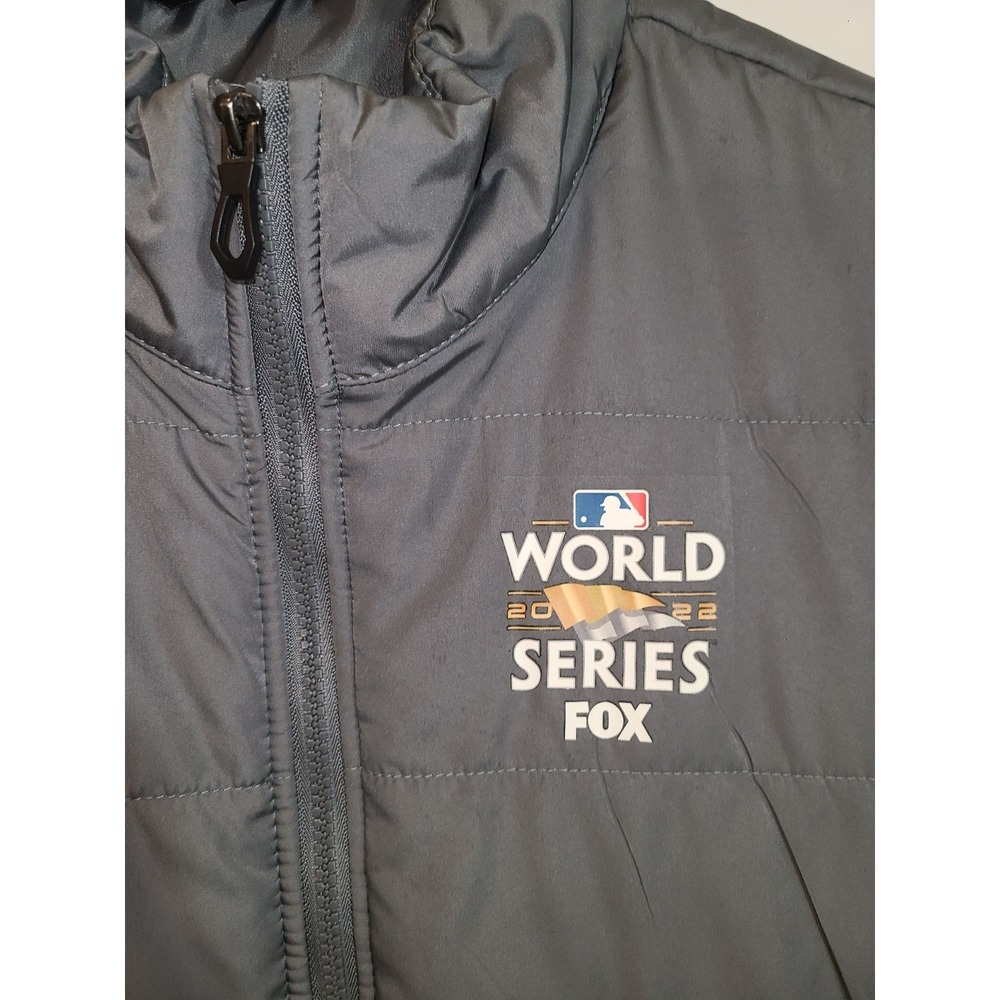 World Series Fox MLB PORT AUTHORITY Med Puffy VEST - SIZE MEDIUM Pockets - Picture 2 of 8